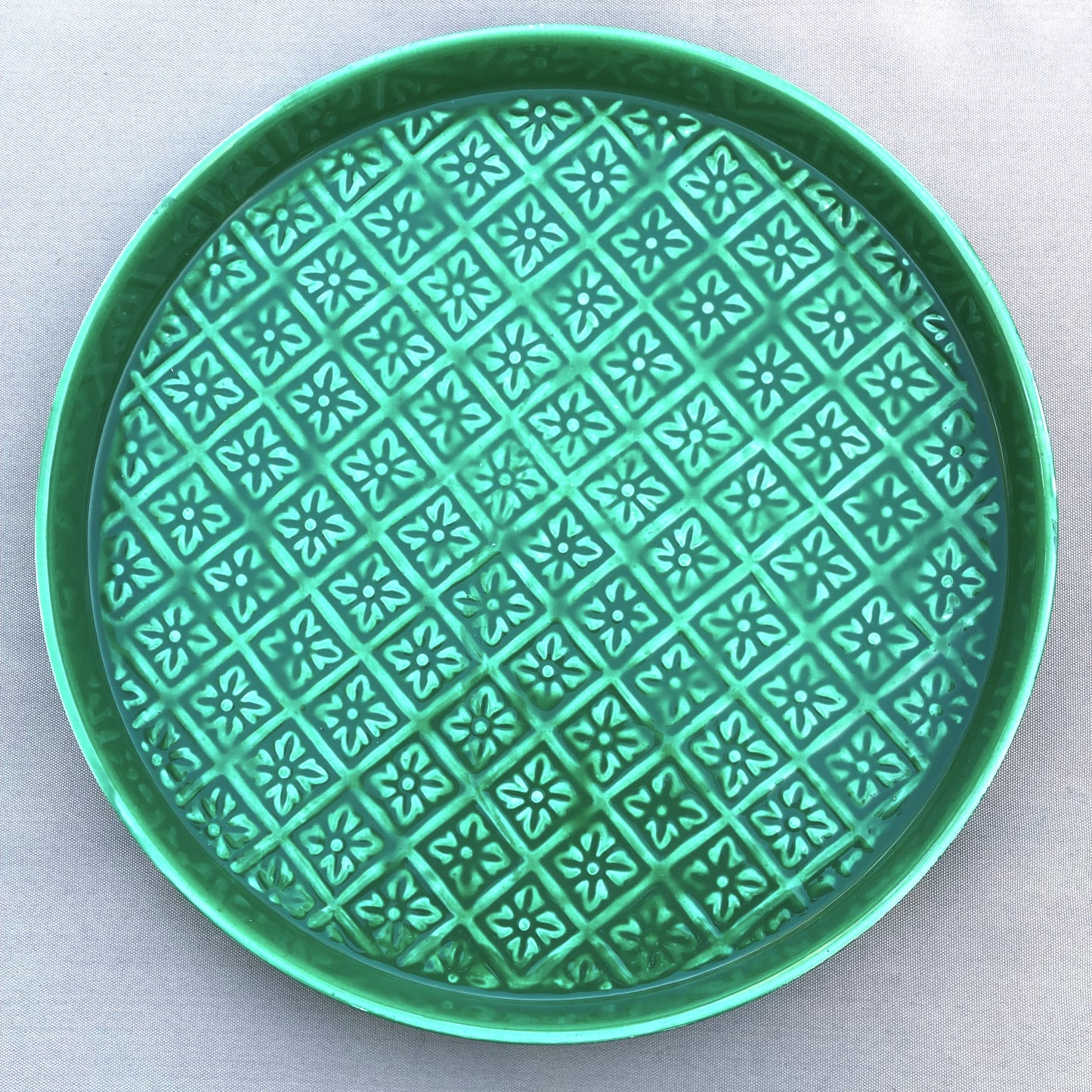 Round Enamel Tray - Dark Green