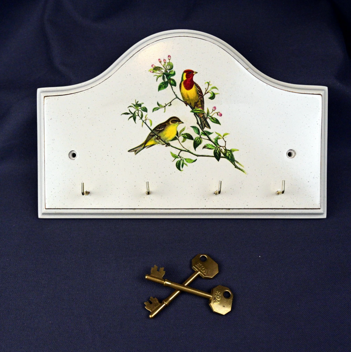 Key/Dog Lead Holder: Oriental Songbirds
